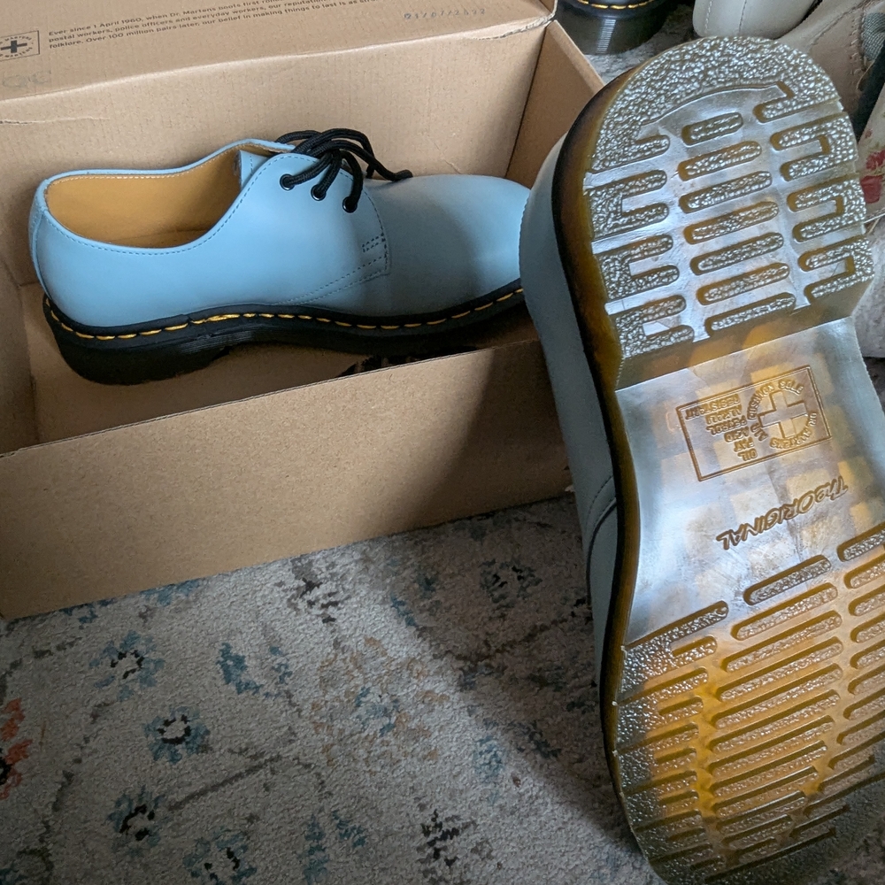Men's Blue Leather Shoes